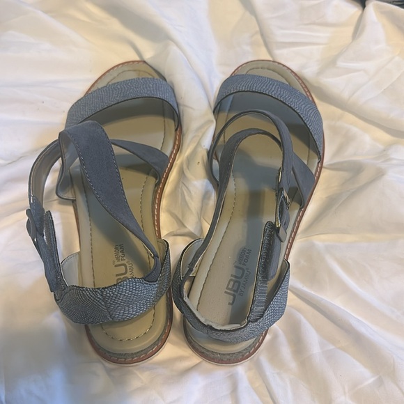 Jambu Memory Foam - Picture 3 of 5